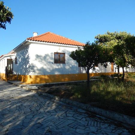 Bed and Breakfast Quinta Laranjal Da Arrabida Palmela Esterno foto