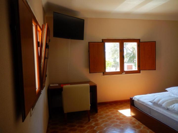 Bed and Breakfast Quinta Laranjal Da Arrabida Palmela Esterno foto